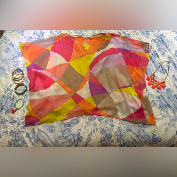 Trina Turk Flow Top - Picture 5 of 14